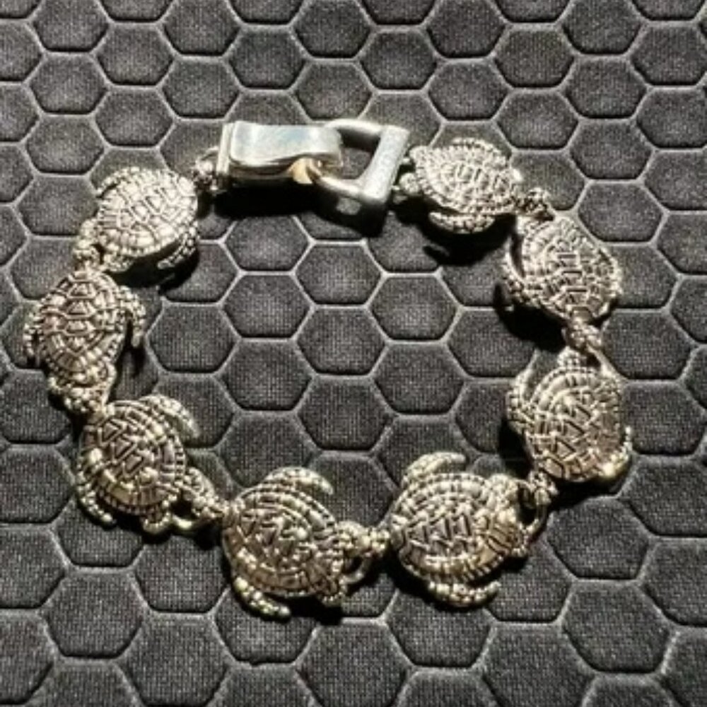 Turtle Bracelet All Around 18K White Gold Plated